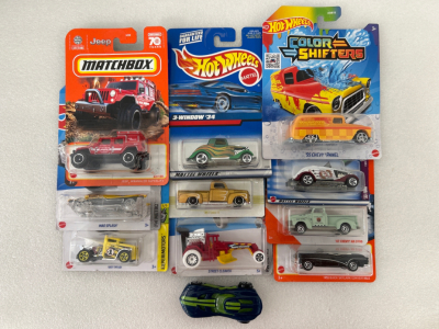 Collectible Hotwheels and Matchbox Diecast Cars