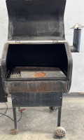 GMG Daniel Boone Pellet Smoker Turns On - 3