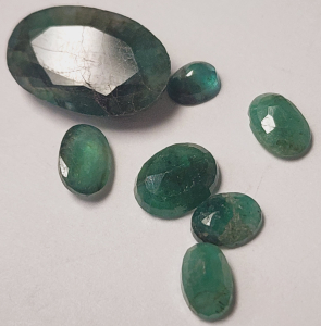 Genuine Emerald(4+ct)