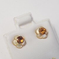 10K Citrine and Mother of Pearl 2-in-1 (0.3ct) Earrings - 2