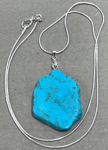 (1) 81.60ct Blue Turquoise Freeform Slice Silver .925 Necklace