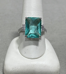 (1) Aquamarine Emerald Cut .925 Silver Ladies Ring Size 10