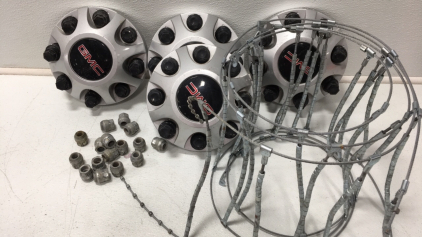 GMC Center Caps With Lug Nuts And Snow Chains