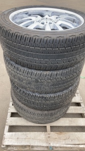 Set Of (4) Goodyear Wrangler Tires