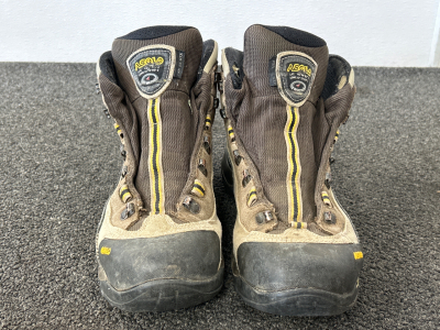 Pair of Asol&oacute; Boots Size 11