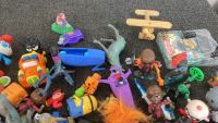 Small Toys And Collectibles - 3