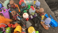 Small Toys And Collectibles - 4