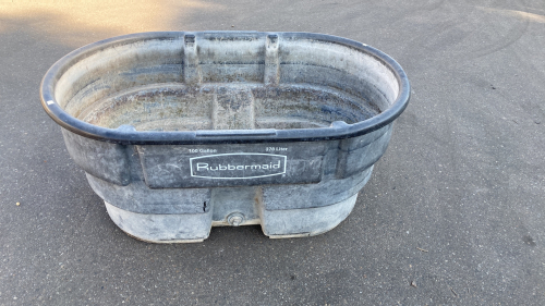 Rubbermaid Water-Feed Trough