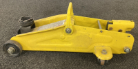 2-Ton Floor Jack