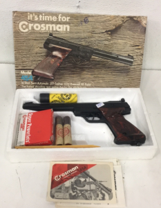 Vintage 1974 Crosman 16-Shot Semi Automatic CO2 Powered BB Pistol