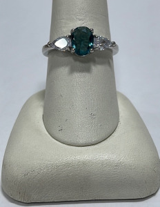 (1) Oval Cut And Faceted Aquamarine Silver .925 Ladies Ring Size 9