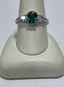 (1) Oval Cut And Faceted Aquamarine Silver .925 Ladies Ring Size 10