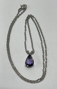(1) Teardrop Cut And Faceted Purple Amethyst Necklace