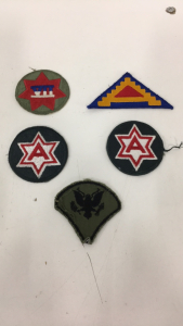 (5) Vintage Original WW2 US Army Patches Badges Including 7th Army &ldquo;7-Steps&rdquo; Patch