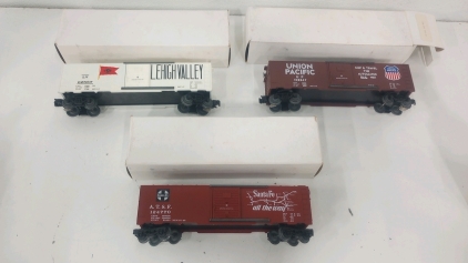 (3) Frank Roundhouse 11" 0-Scale Electric Freight Cars