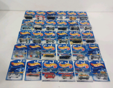 (30) Vintage 1990's-2000's Hot Wheels Cars And Vehicles New In Original Packaging Including 1998 First Edition Dodge Concept Car!!