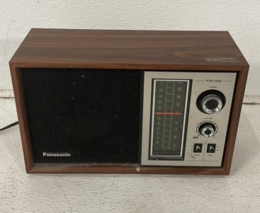 Panasonic RE-6286 AM And FM Portable Radio