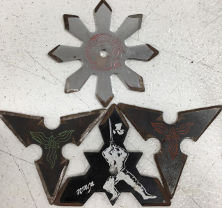 (4) Assorted Ninja Star Throwing Knives