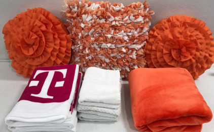 (2) Round Orange Decorative Pillows (1) Orange & White Shag Pillow (1) Orange Blanket & More!!